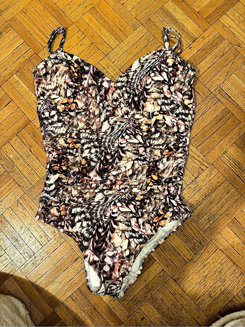 Azura Australia Floral One Piece in Brown & Pink Size 12 Like New